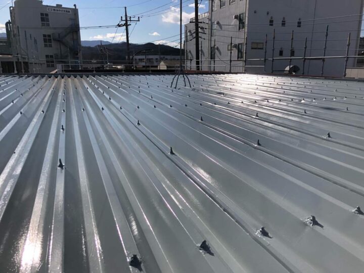 屋根外壁からの雨漏り修繕塗装
